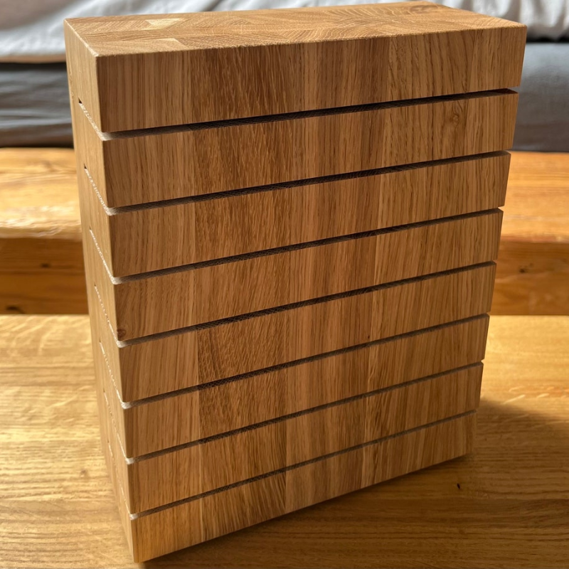 Oak Knife Block | Solid Wood Knife Holder