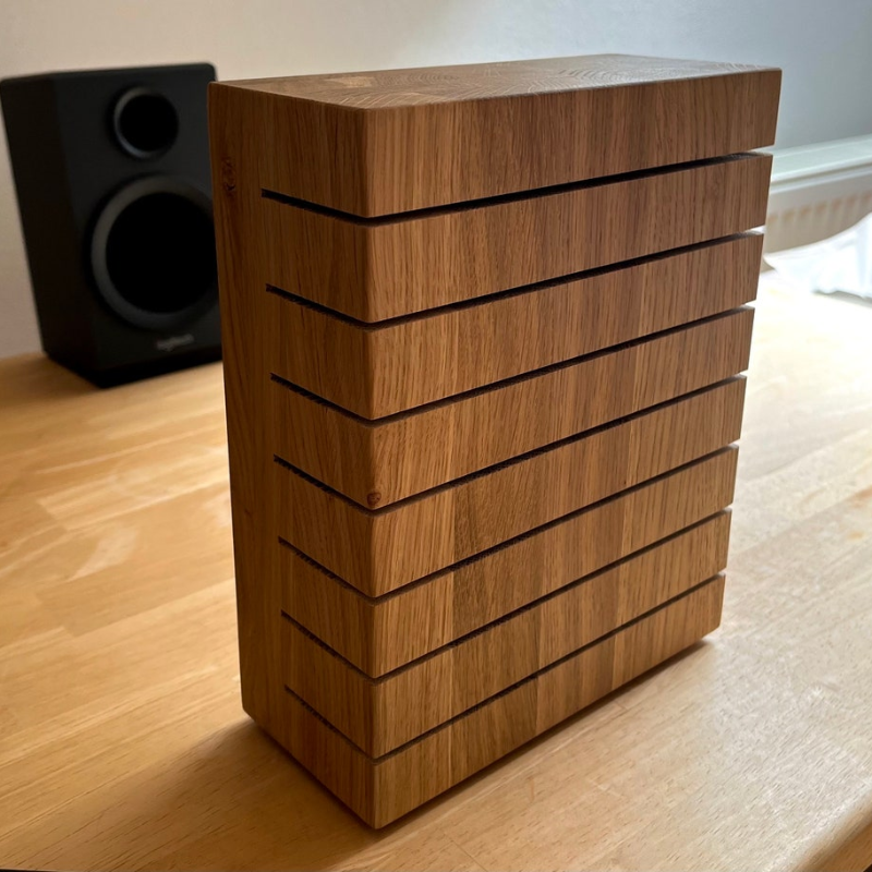 Oak Knife Block | Solid Wood Knife Holder