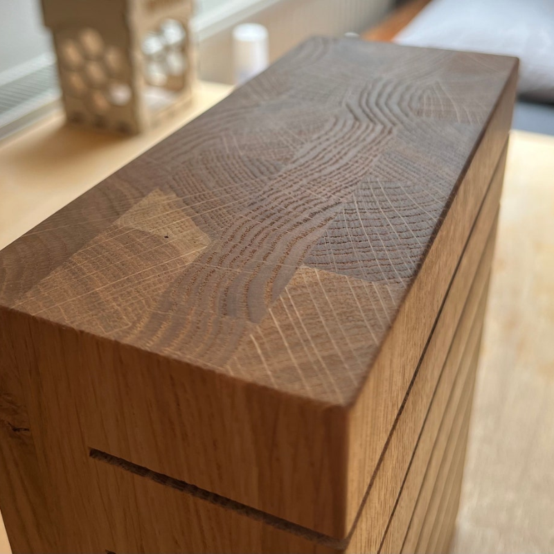Oak Knife Block | Solid Wood Knife Holder